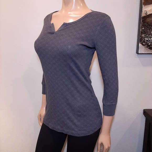 JOE FRESH Geometric Print Ribbed Split Neck Top 3/4 Sleeve Casual - Picture 4 of 14